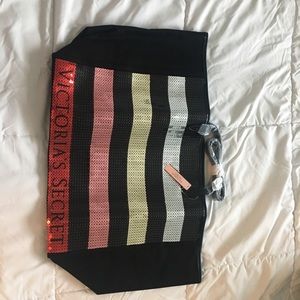 NWT VICTORIAS SECRET tote bag